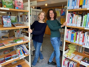 Büchereileiterinnen (v. l.): Katrin Leopold und Diana Seen<br>© Samtgemeinde Gellersen