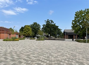 Der Rathausplatz wird am 11. August 2023 wieder zum Freiluft-Kino. <br>Foto: Samtgemeinde Gellersen